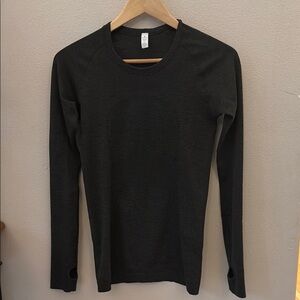 Lululemon Swiftly Tech Long Sleeve Women’s Green Shirt Size 6